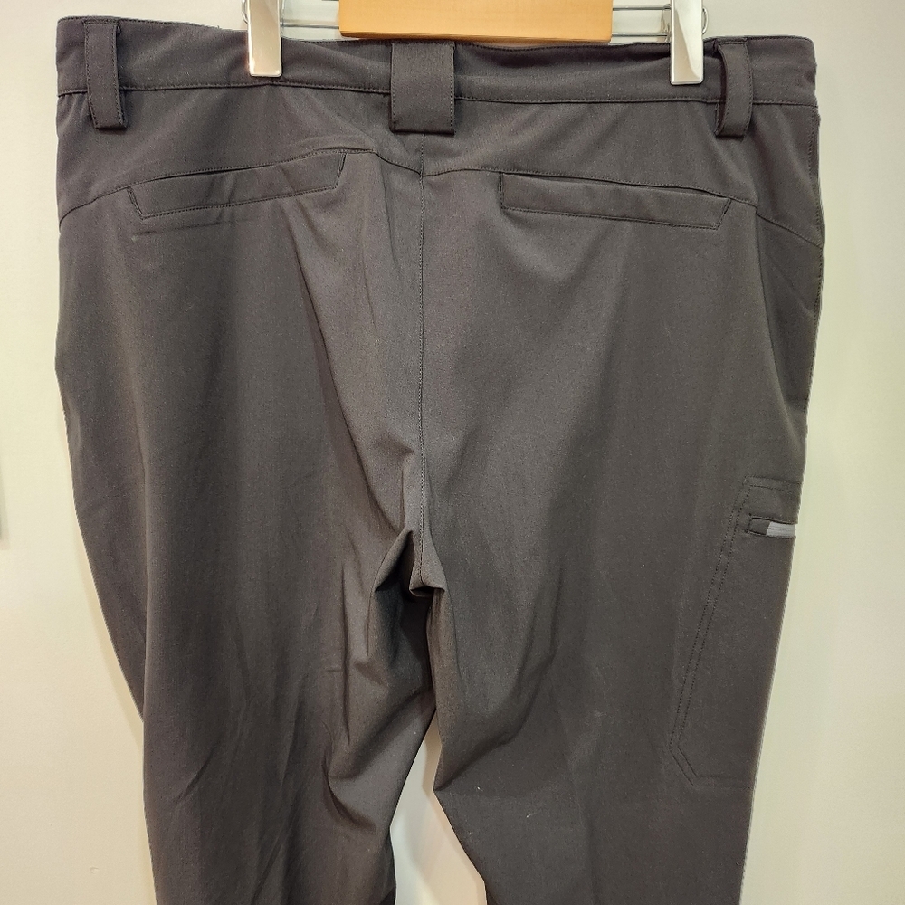 Helly Hansen Pants Mens 38x31 Black Performance Wear Hiking Stretch *China - Picture 4 of 13